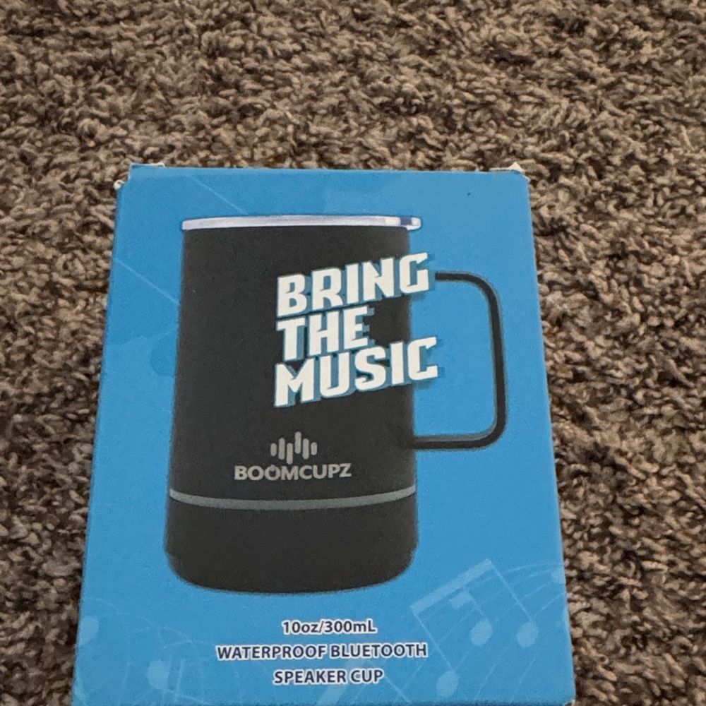 Black Waterproof Bluetooth Speaker Cup